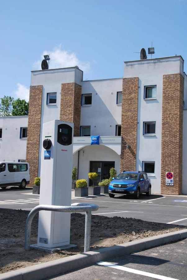 Ibis Budget Valenciennes เปอติตฟอเรต์ ภายนอก รูปภาพ